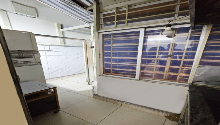 CHO THUÊ NHÀ PHỐ BÀ TRIỆU  3 TẦNG, 28M2, 2 NGỦ, GIÁ 7 TRIỆU/THÁNG - GĐ, NHÓM NHỎ ÍT NGƯỜI,